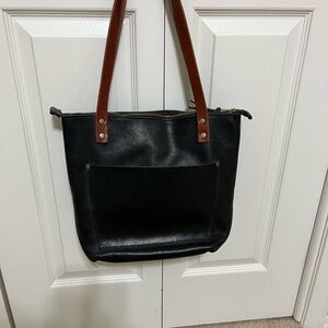Portland Leather Medium Tote